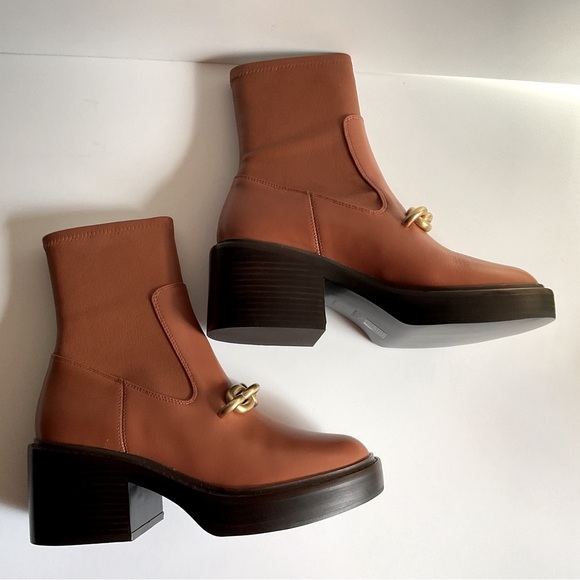 Coach Kenna honey caramel brown bootie with gold chain chunky heel ankle boot - Picture 2 of 14